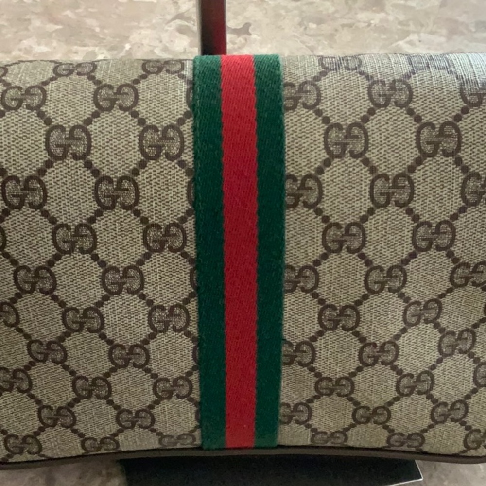 Gucci Cream and Brown Messenger Bag with GG Monogram - Picture 6 of 16